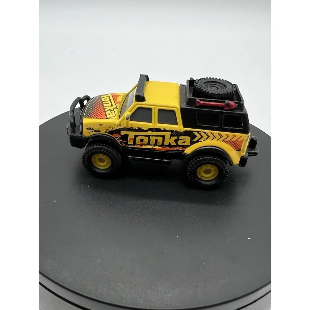 Tonka Diecast funrise 4x4 Truck Off-Road Vehicle‎ 1:55